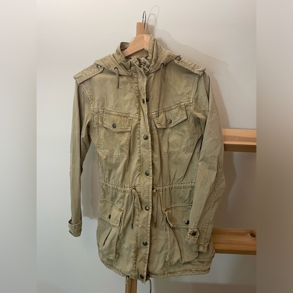 Aritzia ~ Talula ~ Jacket ~ Size XXS ~ Tan - Picture 1 of 2